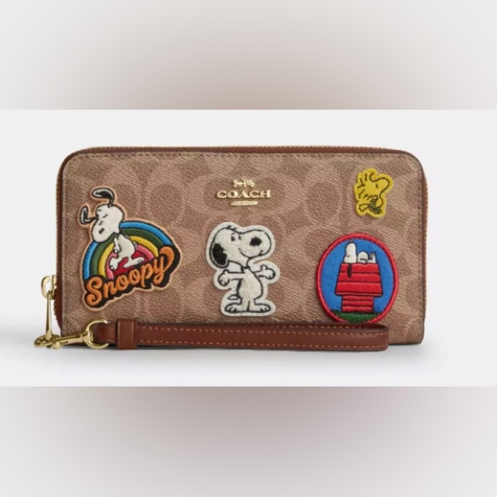 REDUCED! NWT Coach X Peanuts Wallet